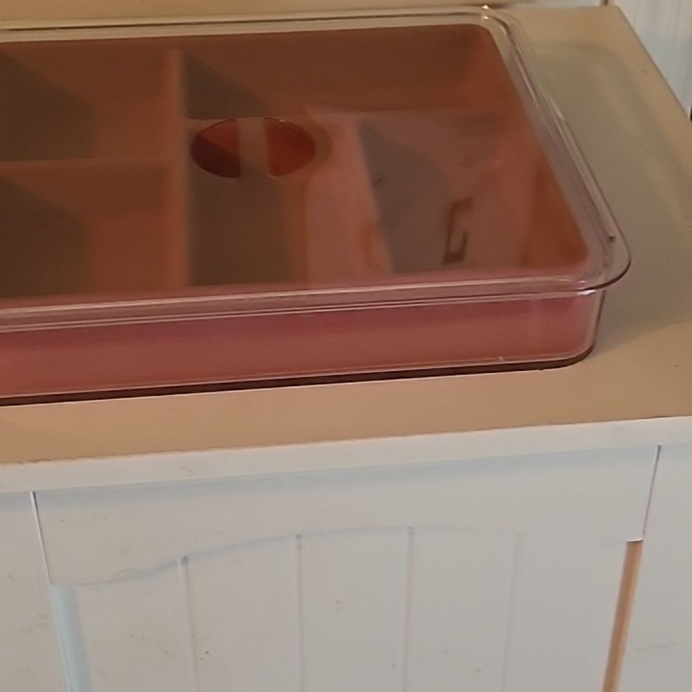 Clear and Pink Divided Storage Box - Picture 4 of 6